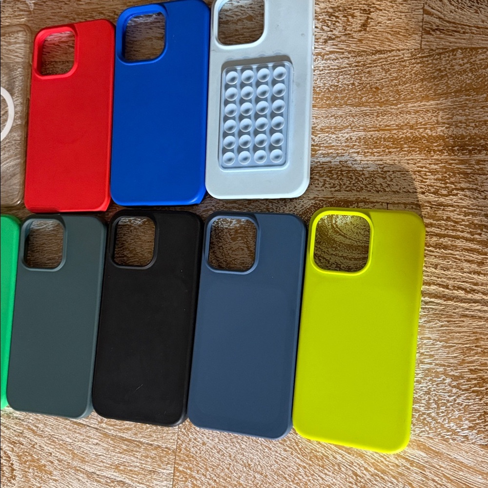 IPHONE 15 PRO MAX CASES - Picture 3 of 3